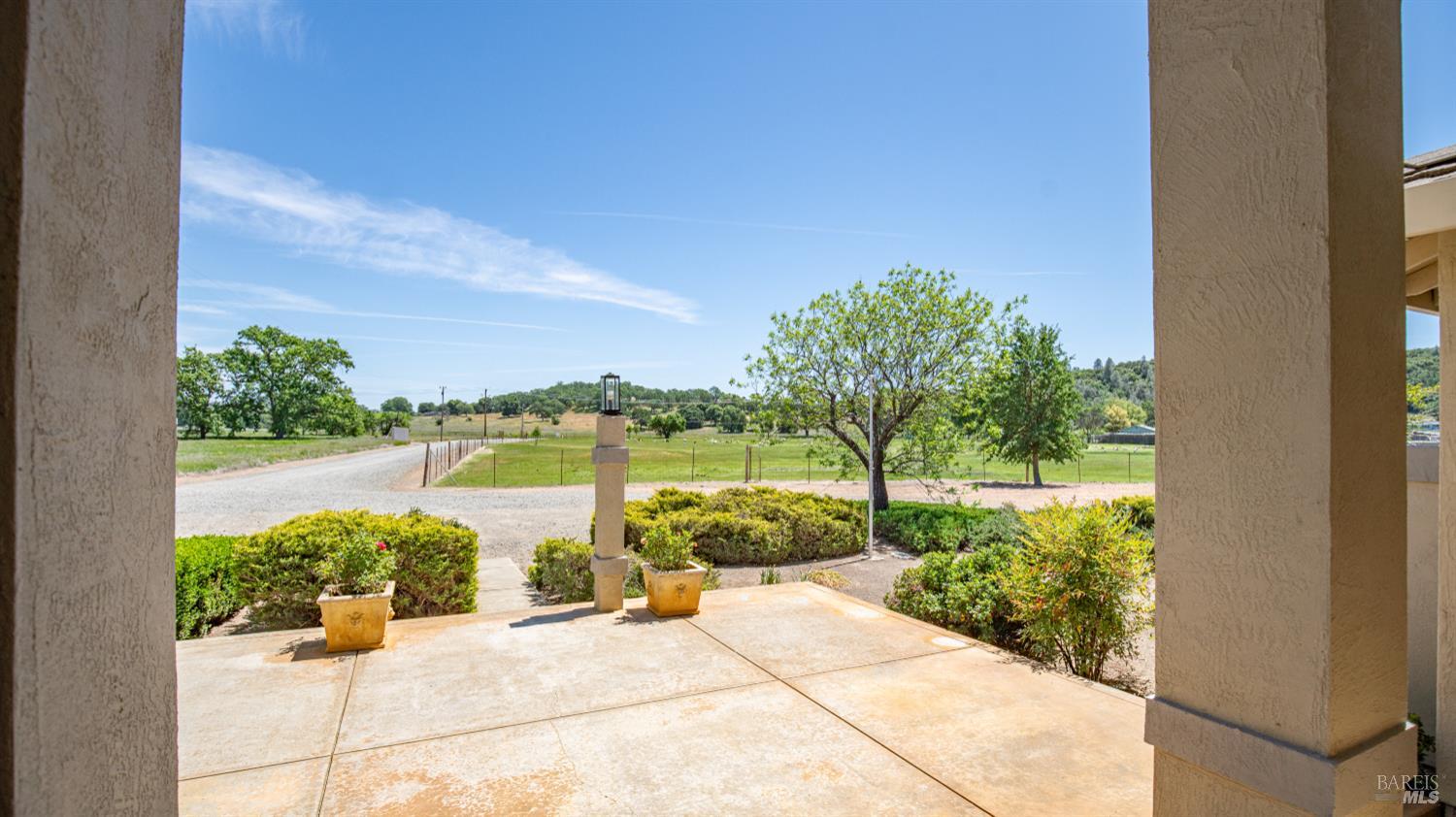 Detail Gallery Image 63 of 69 For 12285 High Valley Rd, Clearlake Oaks,  CA 95423 - 4 Beds | 3 Baths