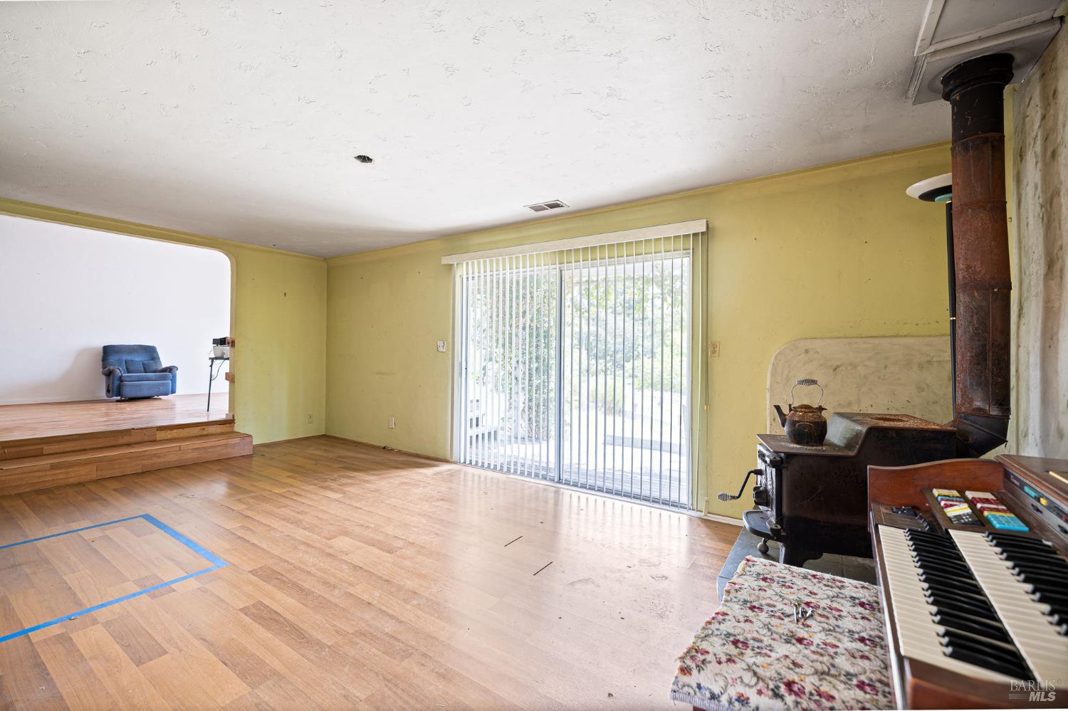 Detail Gallery Image 21 of 42 For 1045 3rd Ave, Napa,  CA 94558 - 2 Beds | 1 Baths
