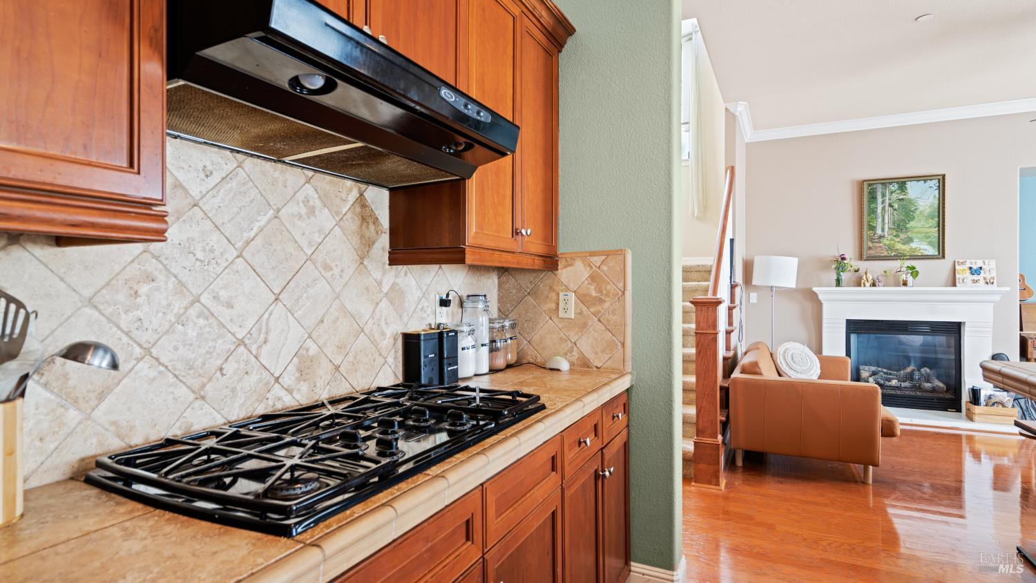 Detail Gallery Image 6 of 50 For 2011 Bellaterra Ct, Santa Rosa,  CA 95404 - 4 Beds | 3 Baths