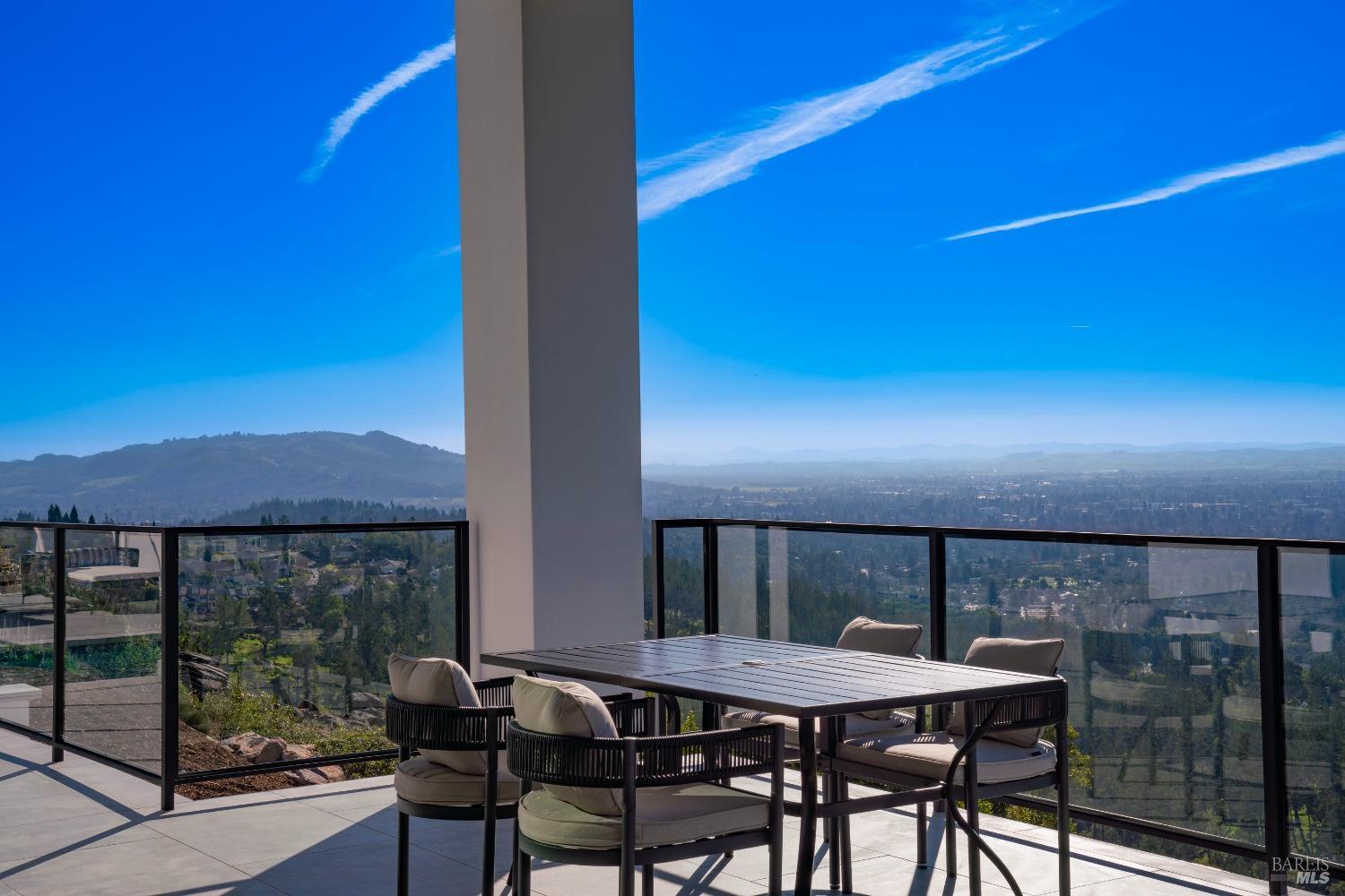 Detail Gallery Image 54 of 74 For 3835 Rocky Point Way, Santa Rosa,  CA 95404 - 4 Beds | 4/1 Baths