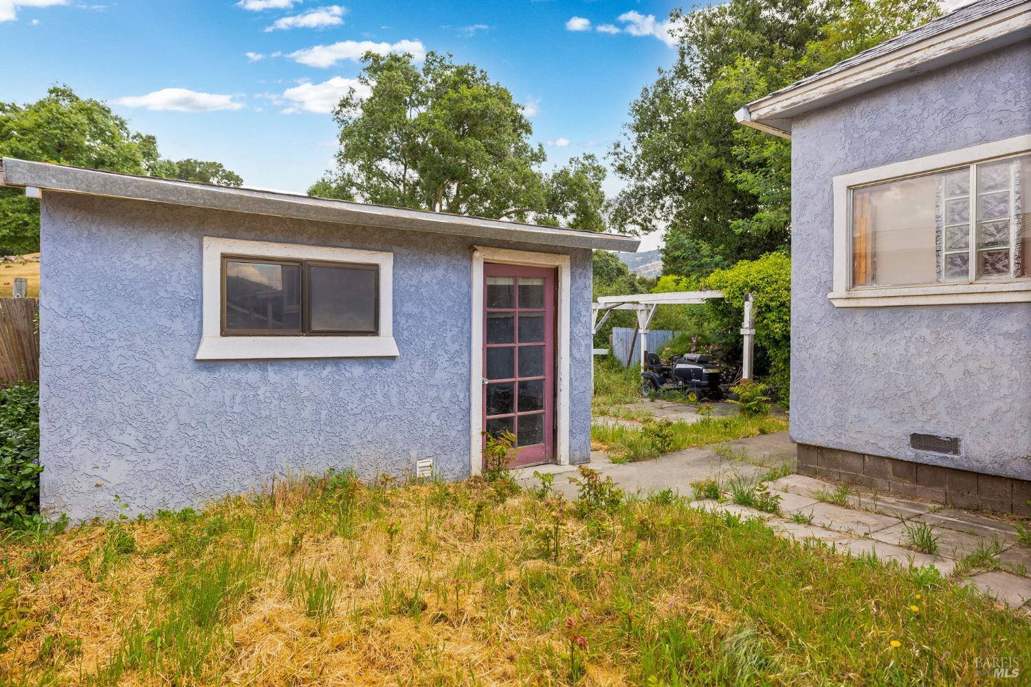 Detail Gallery Image 11 of 42 For 1045 3rd Ave, Napa,  CA 94558 - 2 Beds | 1 Baths
