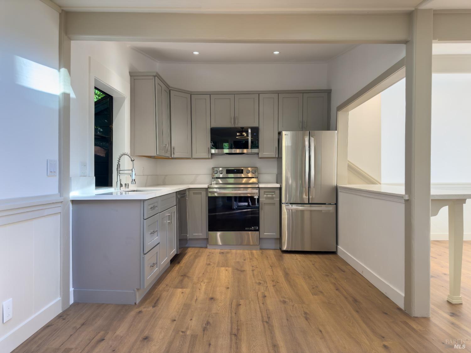 Detail Gallery Image 6 of 35 For 17420 Guernewood Ln, Guerneville,  CA 95446 - – Beds | – Baths