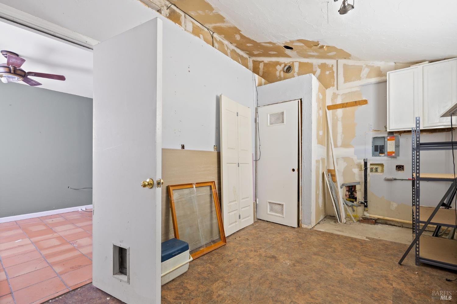 Detail Gallery Image 38 of 42 For 1045 3rd Ave, Napa,  CA 94558 - 2 Beds | 1 Baths
