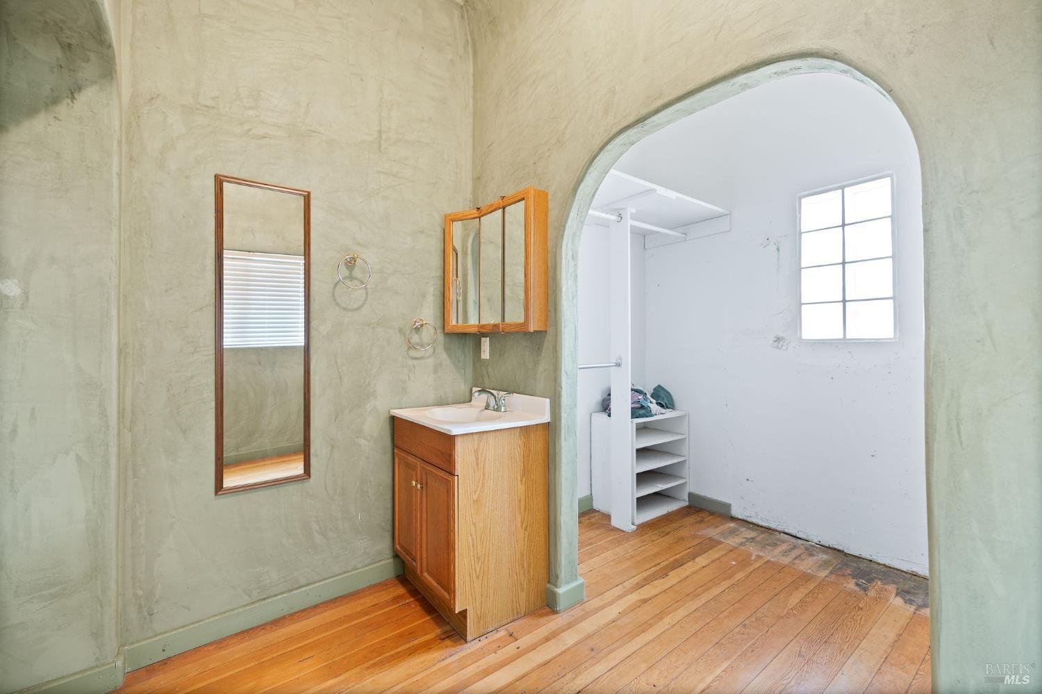 Detail Gallery Image 33 of 42 For 1045 3rd Ave, Napa,  CA 94558 - 2 Beds | 1 Baths
