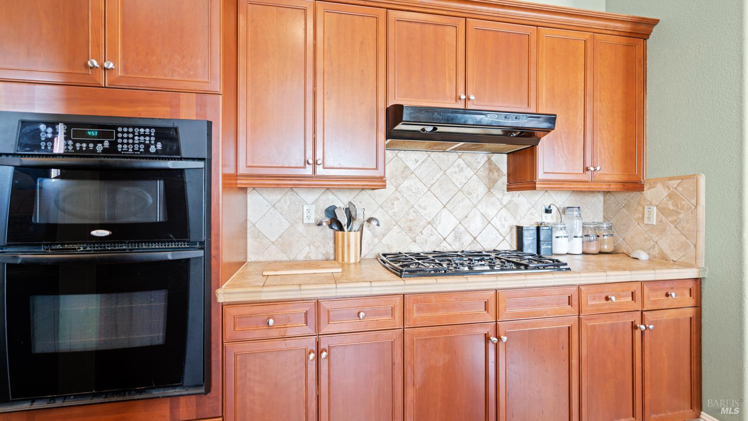 Detail Gallery Image 5 of 50 For 2011 Bellaterra Ct, Santa Rosa,  CA 95404 - 4 Beds | 3 Baths
