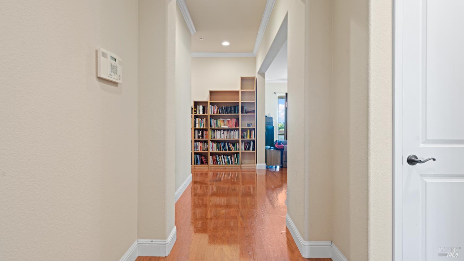 Detail Gallery Image 15 of 50 For 2011 Bellaterra Ct, Santa Rosa,  CA 95404 - 4 Beds | 3 Baths