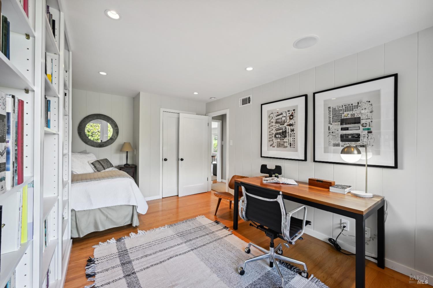 Detail Gallery Image 30 of 53 For 510 Redwood Rd, San Anselmo,  CA 94960 - 3 Beds | 1/1 Baths