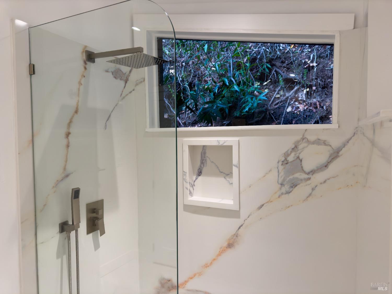 Detail Gallery Image 12 of 35 For 17420 Guernewood Ln, Guerneville,  CA 95446 - – Beds | – Baths