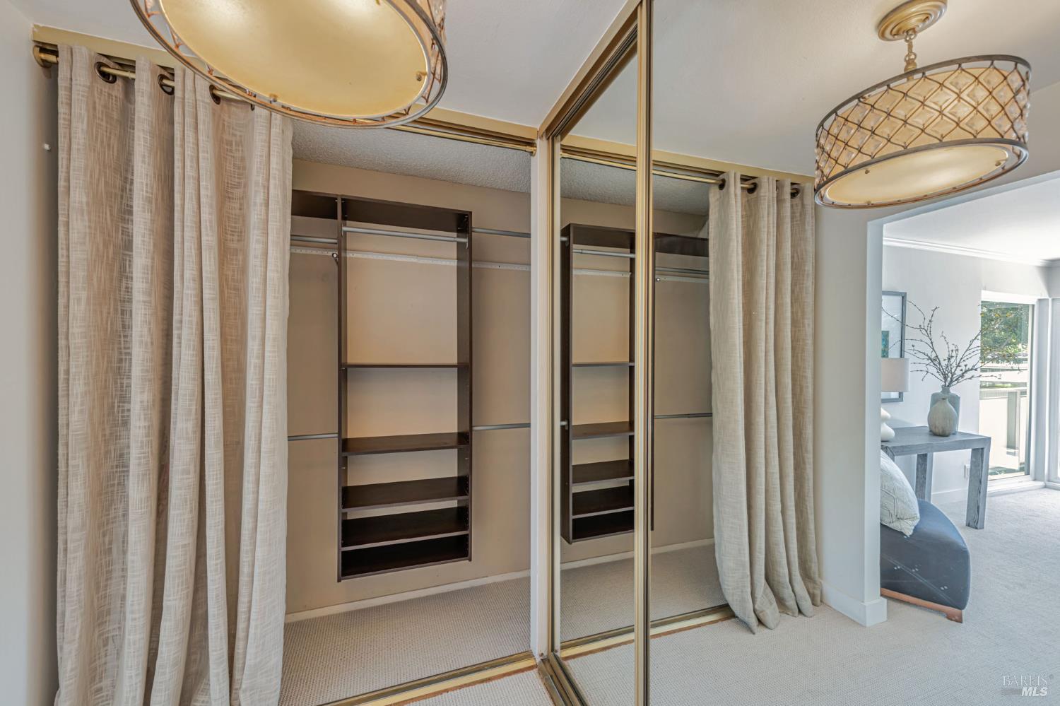 Detail Gallery Image 14 of 30 For 6 Redwood Ave, Corte Madera,  CA 94925 - 3 Beds | 2 Baths