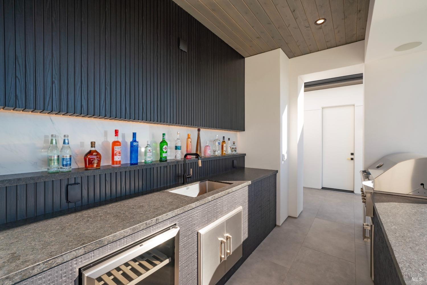 Detail Gallery Image 57 of 74 For 3835 Rocky Point Way, Santa Rosa,  CA 95404 - 4 Beds | 4/1 Baths