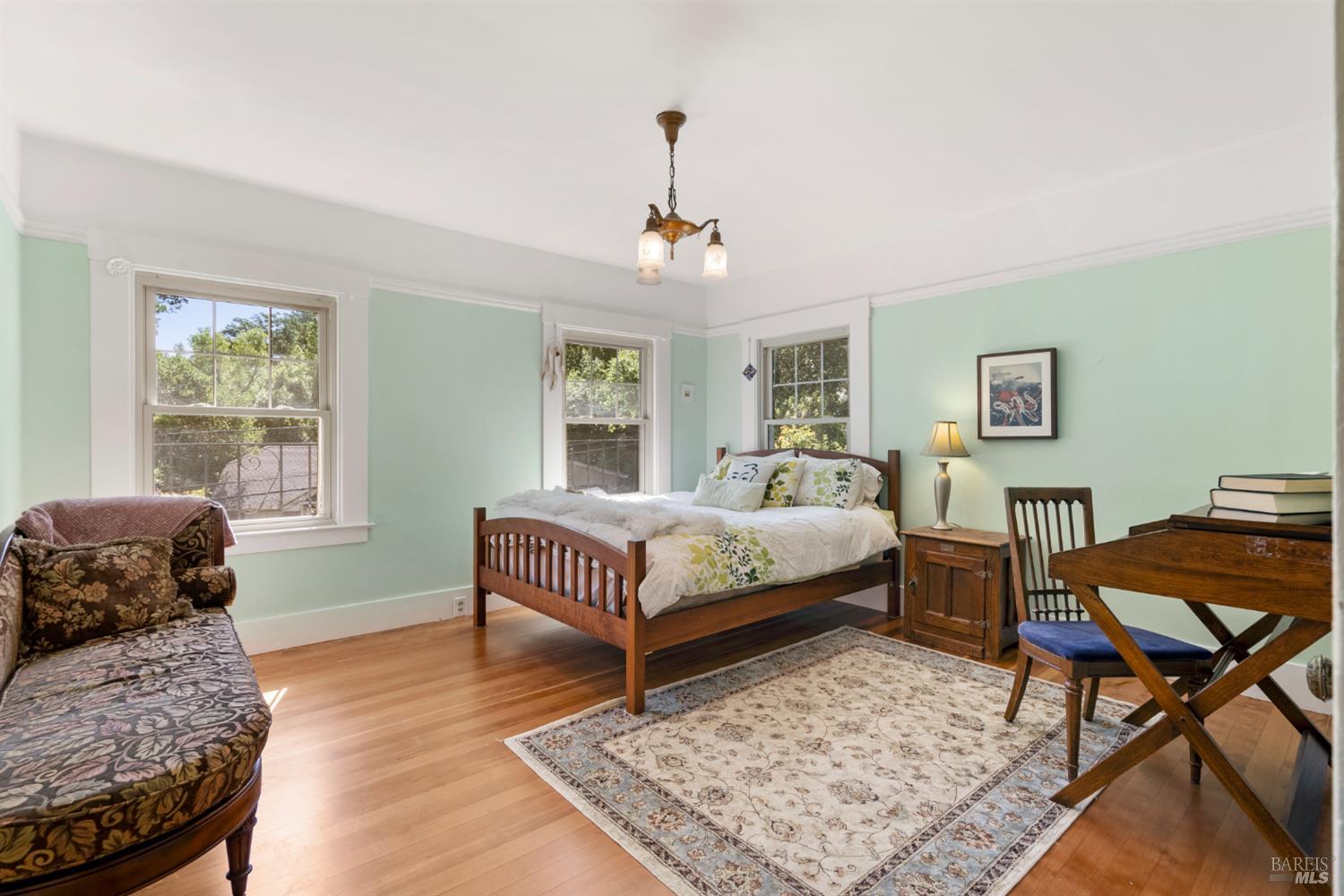 Detail Gallery Image 29 of 67 For 150 Bungalow Ave, San Rafael,  CA 94901 - 4 Beds | 2 Baths