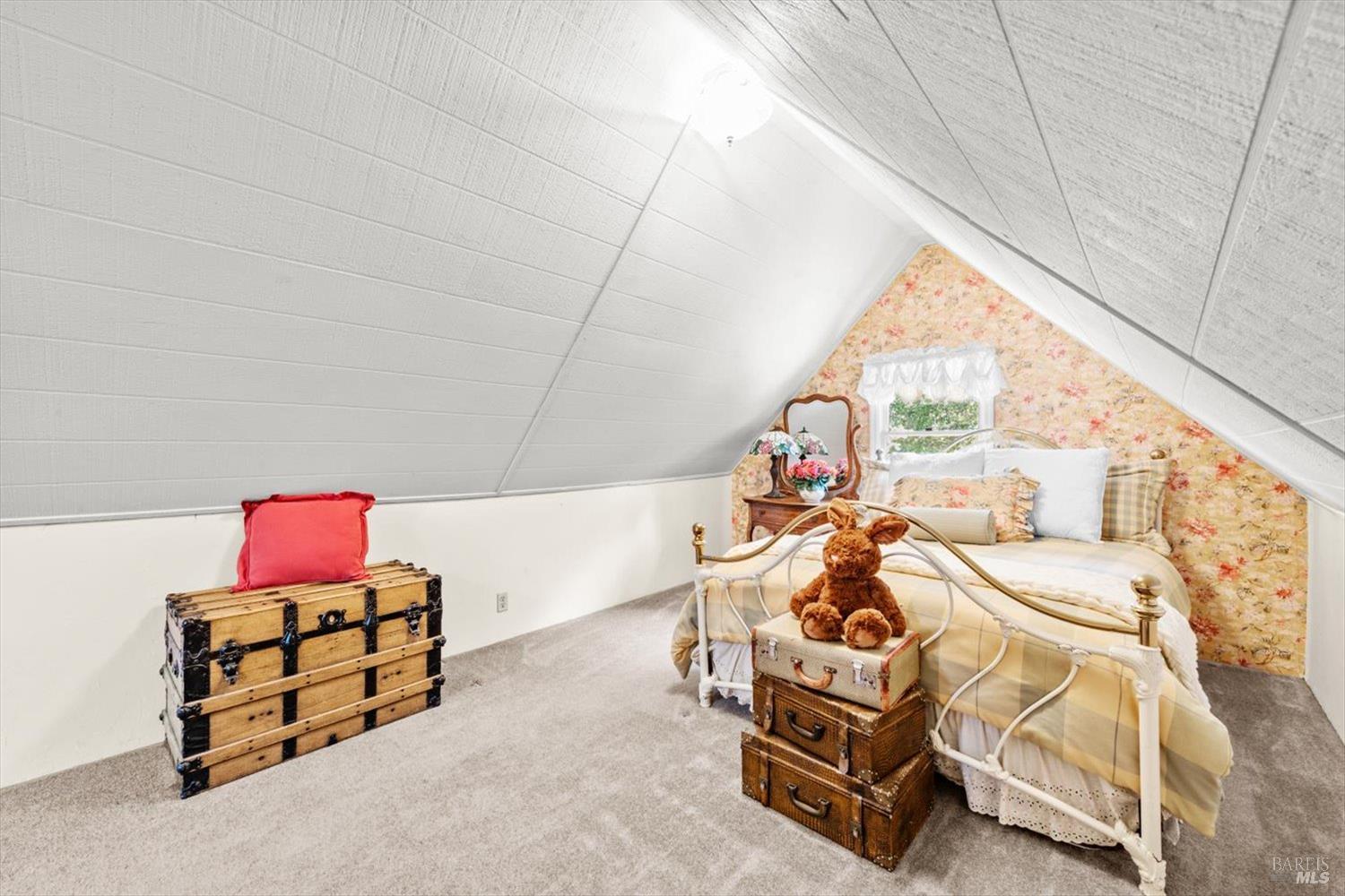 Detail Gallery Image 70 of 88 For 2297 1st Ave, Napa,  CA 94558 - 3 Beds | 3 Baths