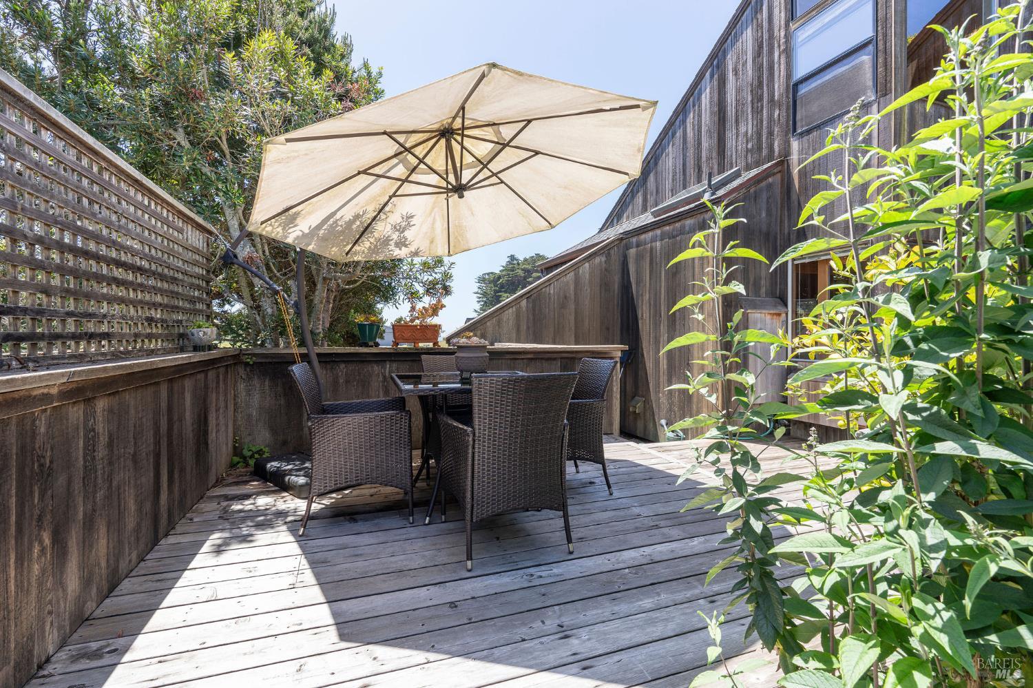 Detail Gallery Image 24 of 46 For 39462 Leeward Rd, The Sea Ranch,  CA 95497 - 2 Beds | 2 Baths