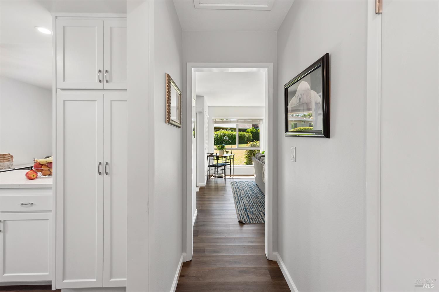 Detail Gallery Image 8 of 20 For 448 Meadowgreen Dr, Santa Rosa,  CA 95409 - 2 Beds | 2 Baths