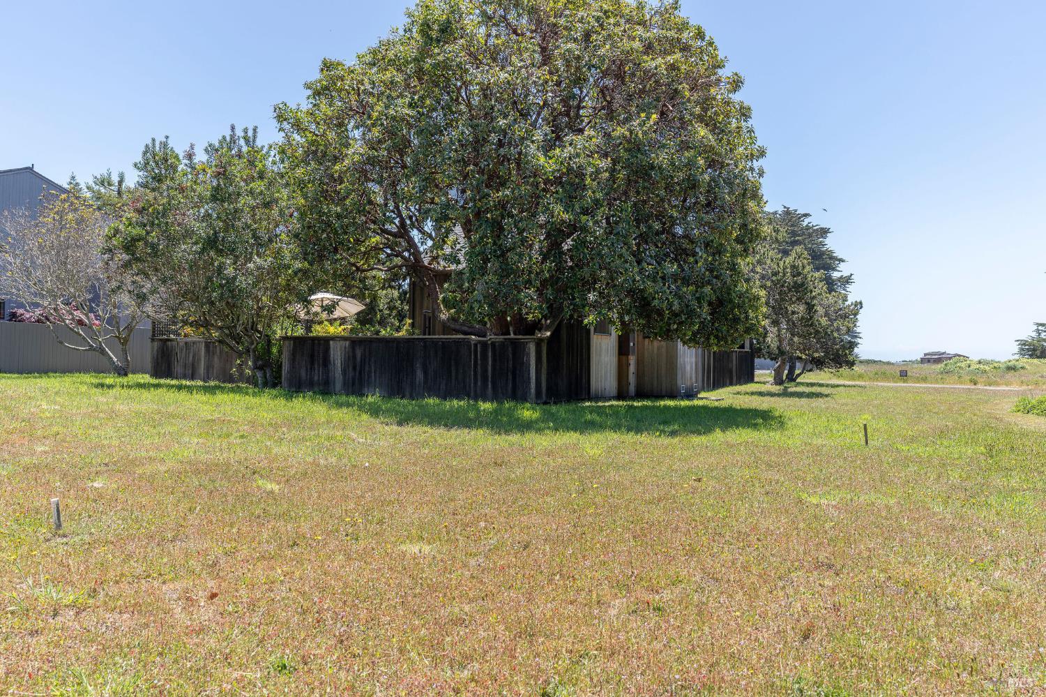 Detail Gallery Image 42 of 46 For 39462 Leeward Rd, The Sea Ranch,  CA 95497 - 2 Beds | 2 Baths