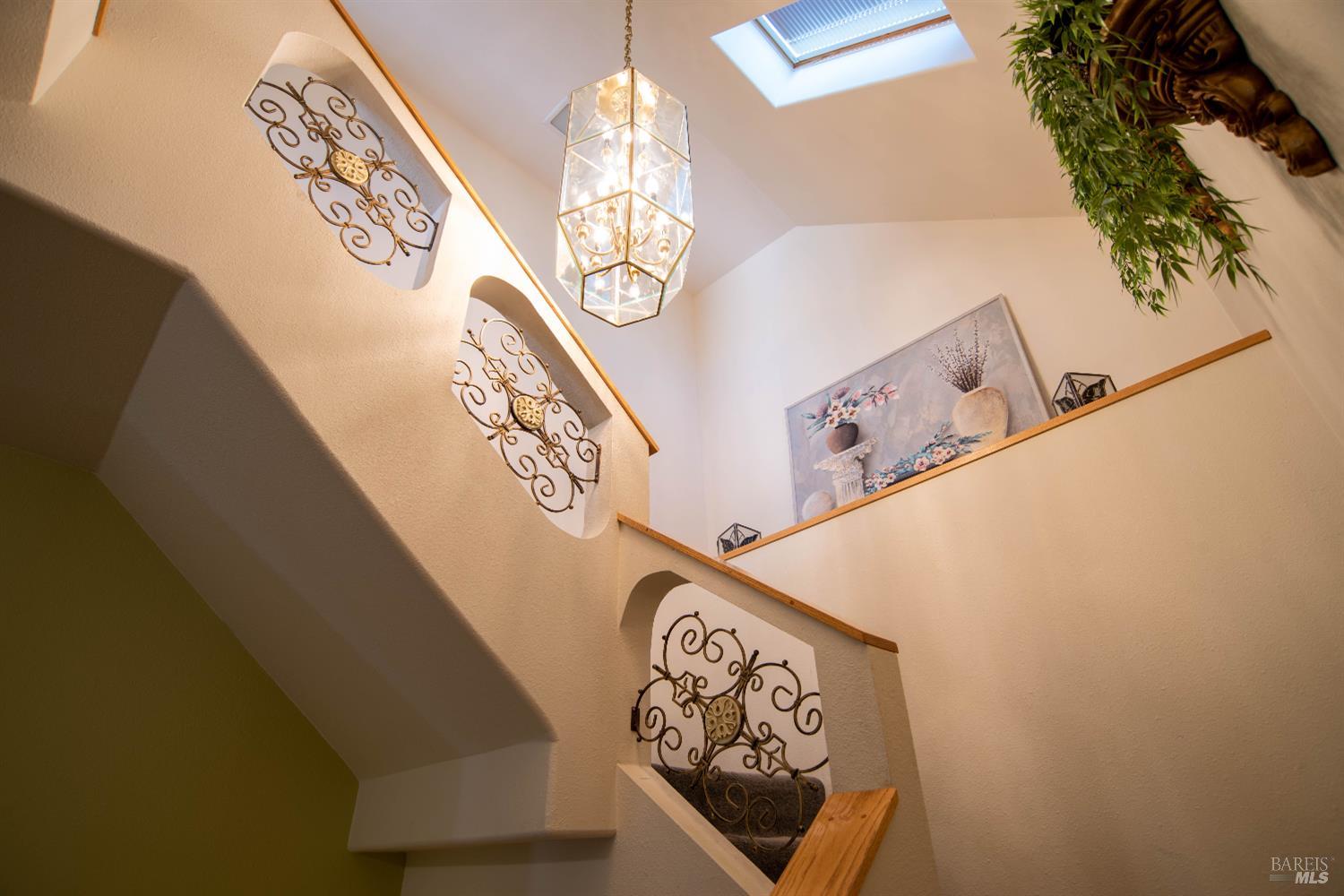 Detail Gallery Image 32 of 96 For 10507 Witter Springs Rd, Witter Springs,  CA 95493 - 4 Beds | 4/1 Baths