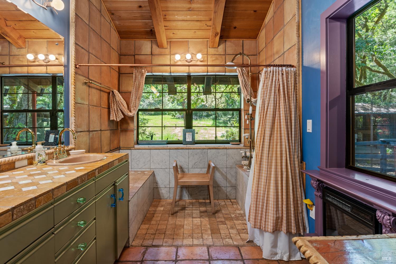 Detail Gallery Image 15 of 40 For 909 Exley Ln, Willits,  CA 95490 - 3 Beds | 2 Baths