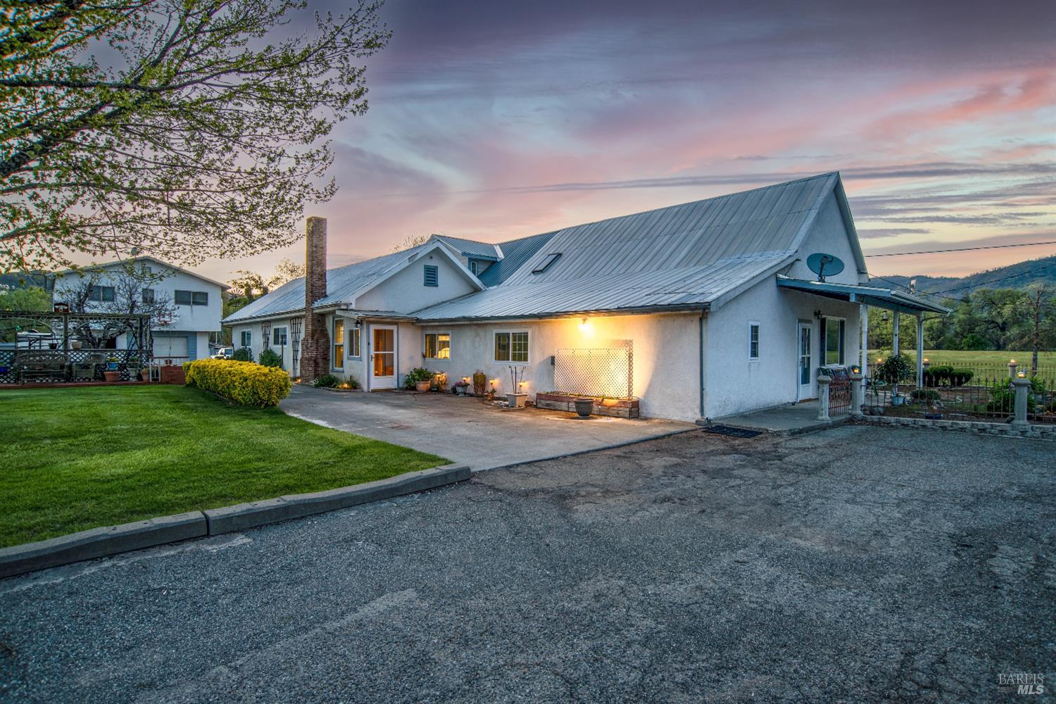 Detail Gallery Image 95 of 96 For 10507 Witter Springs Rd, Witter Springs,  CA 95493 - 4 Beds | 4/1 Baths