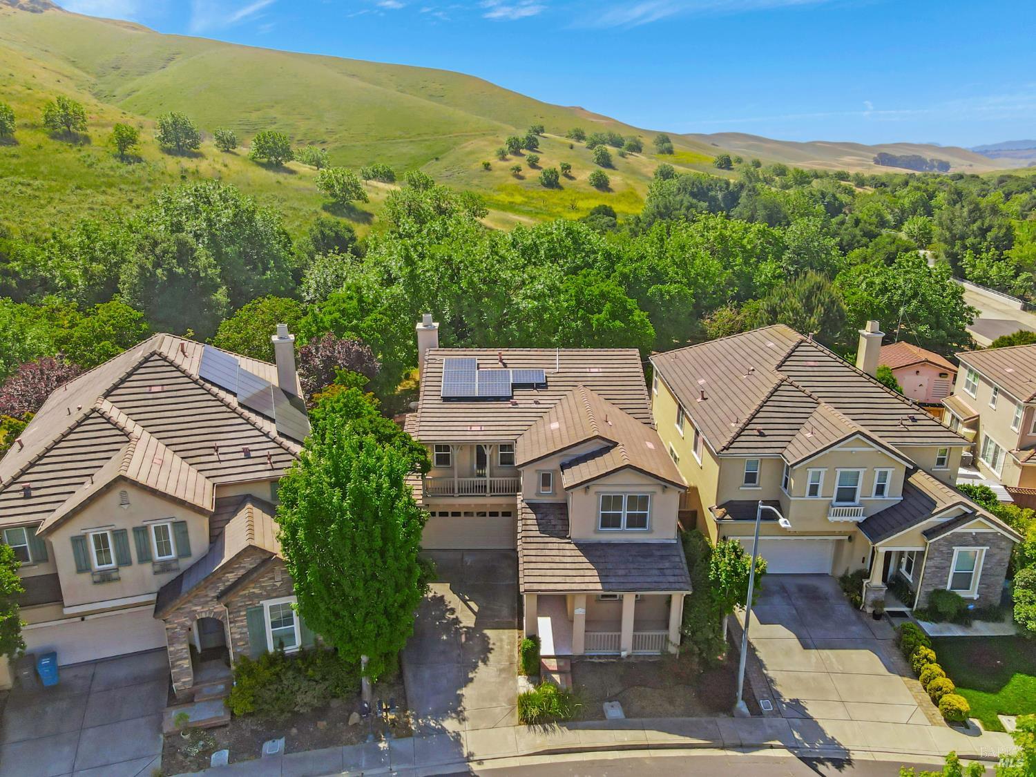 Detail Gallery Image 48 of 62 For 7296 Willow Creek Cir, Vallejo,  CA 94591 - 5 Beds | 3 Baths