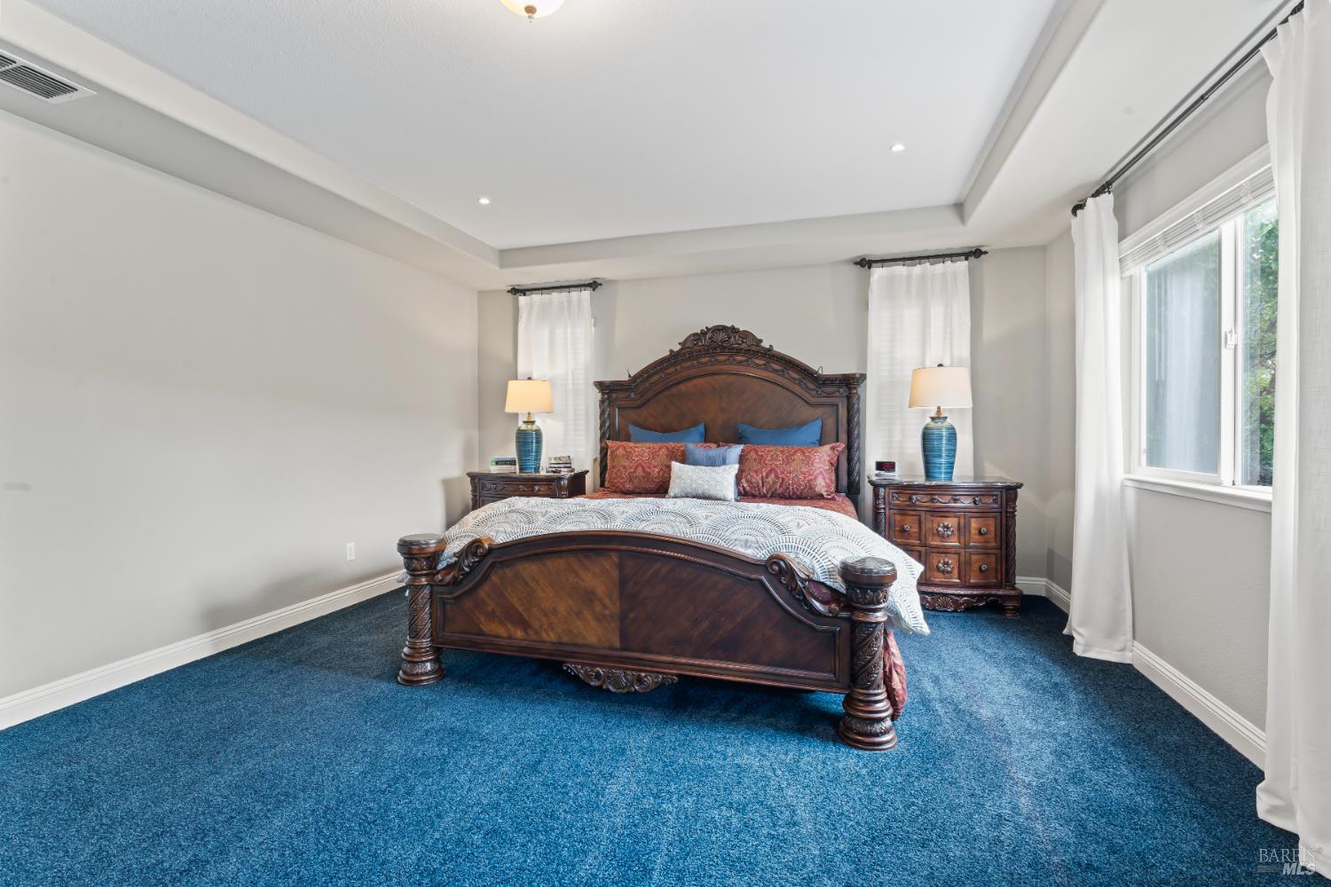 Detail Gallery Image 35 of 66 For 1261 Landmark Dr, Vallejo,  CA 94591 - 6 Beds | 4 Baths
