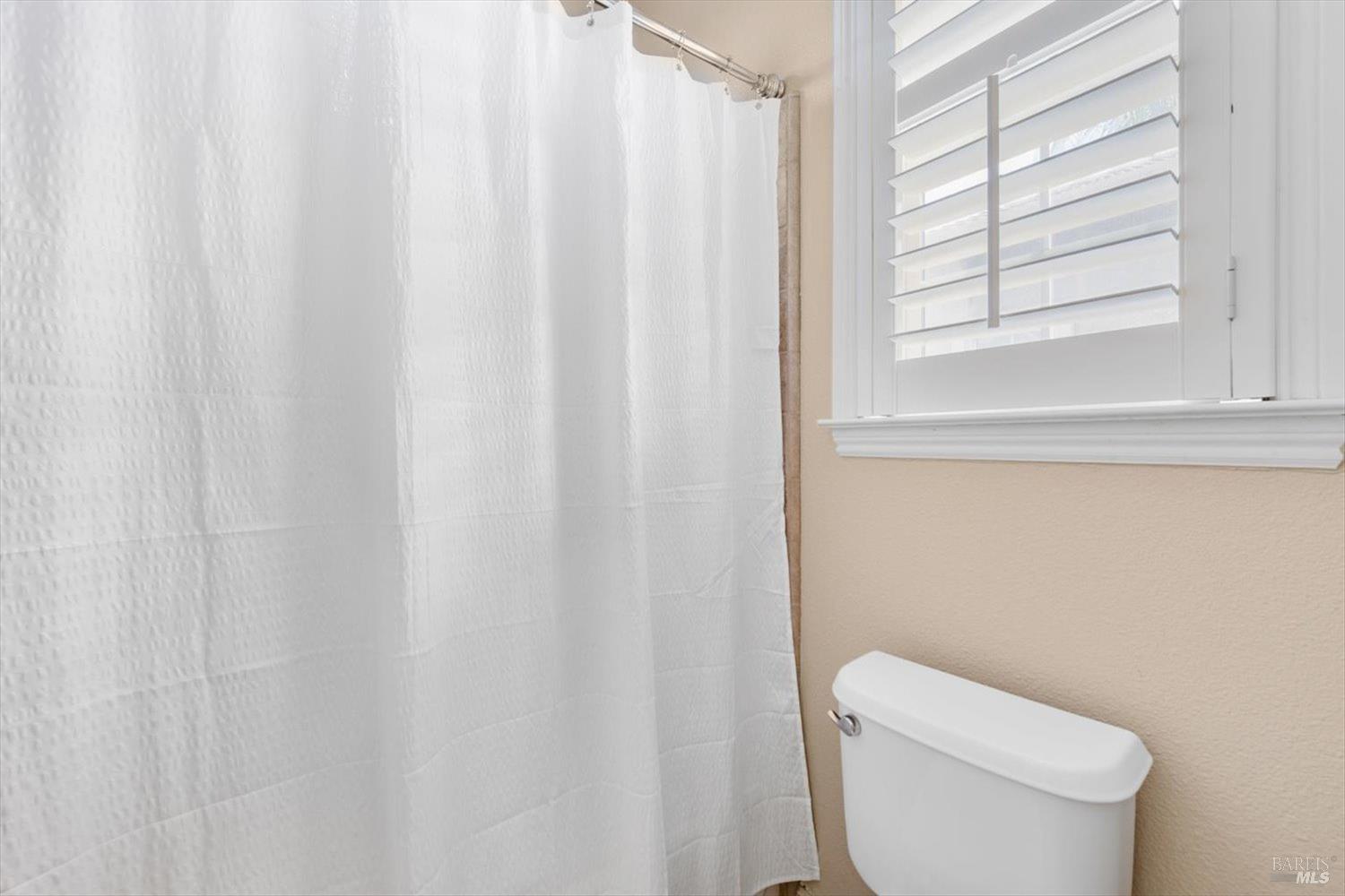 Detail Gallery Image 61 of 99 For 201 Red Pheasant Dr, Vacaville,  CA 95687 - 5 Beds | 3/1 Baths