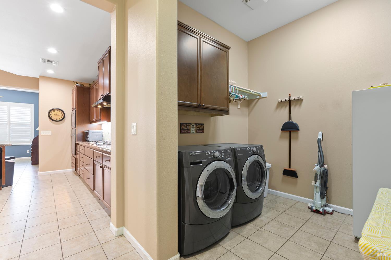 Detail Gallery Image 33 of 43 For 308 American Falls Dr, Rio Vista,  CA 94571 - 2 Beds | 2/1 Baths
