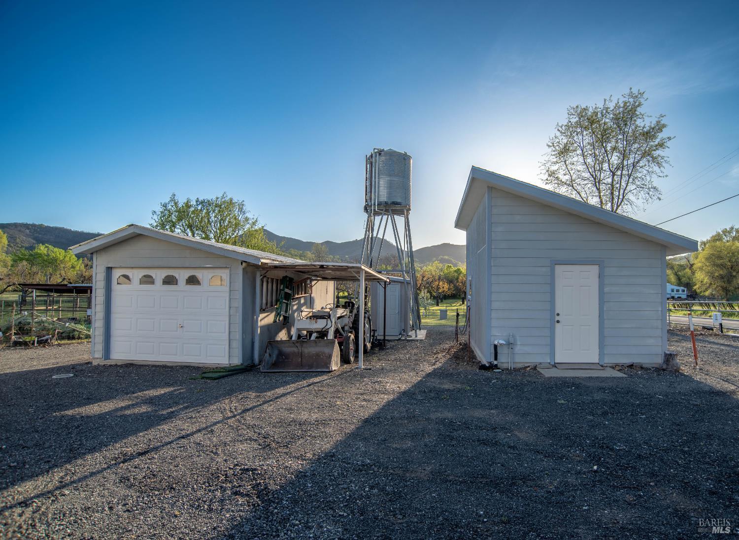 Detail Gallery Image 61 of 96 For 10507 Witter Springs Rd, Witter Springs,  CA 95493 - 4 Beds | 4/1 Baths