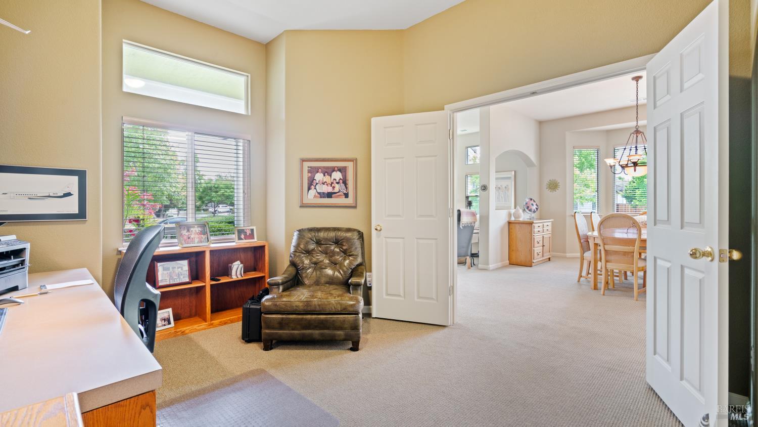 Detail Gallery Image 39 of 61 For 2001 Timberline Ln, Petaluma,  CA 94954 - 4 Beds | 2 Baths