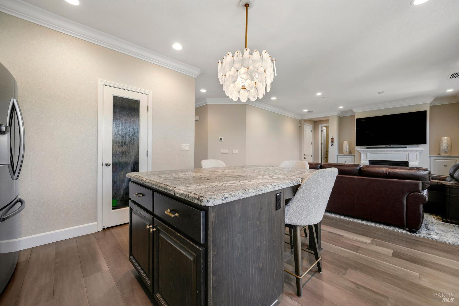 Detail Gallery Image 14 of 45 For 2056 Parsons Dr, Fairfield,  CA 94533 - 4 Beds | 3/1 Baths