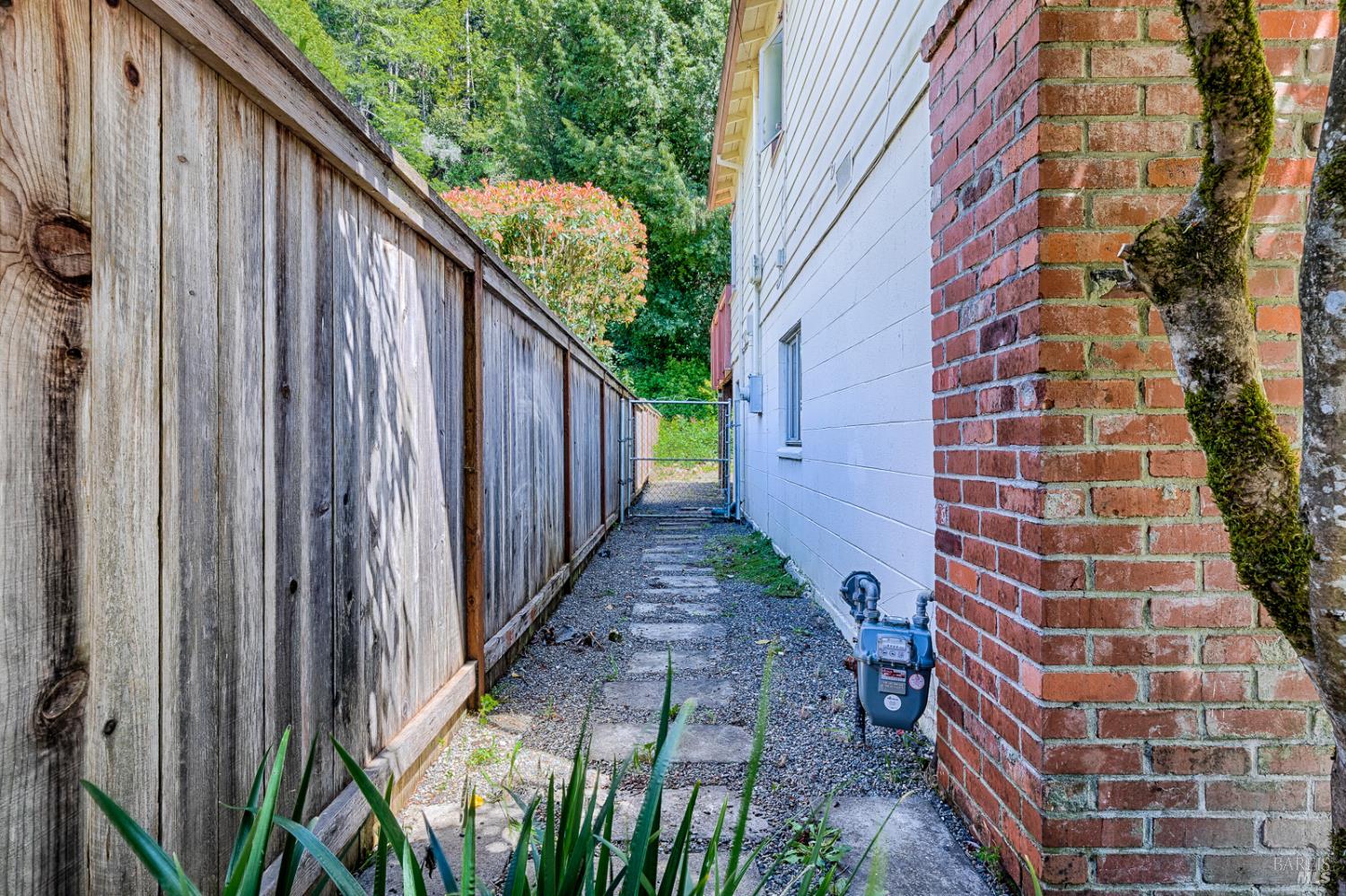 Detail Gallery Image 54 of 70 For 20215 Willow Rd, Monte Rio,  CA 95462 - 2 Beds | 2 Baths