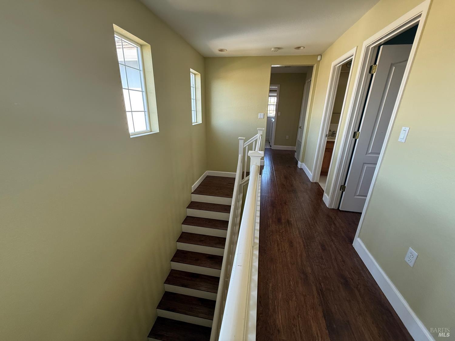Detail Gallery Image 17 of 18 For 55 Toscana Dr, American Canyon,  CA 94503 - 4 Beds | 2/1 Baths