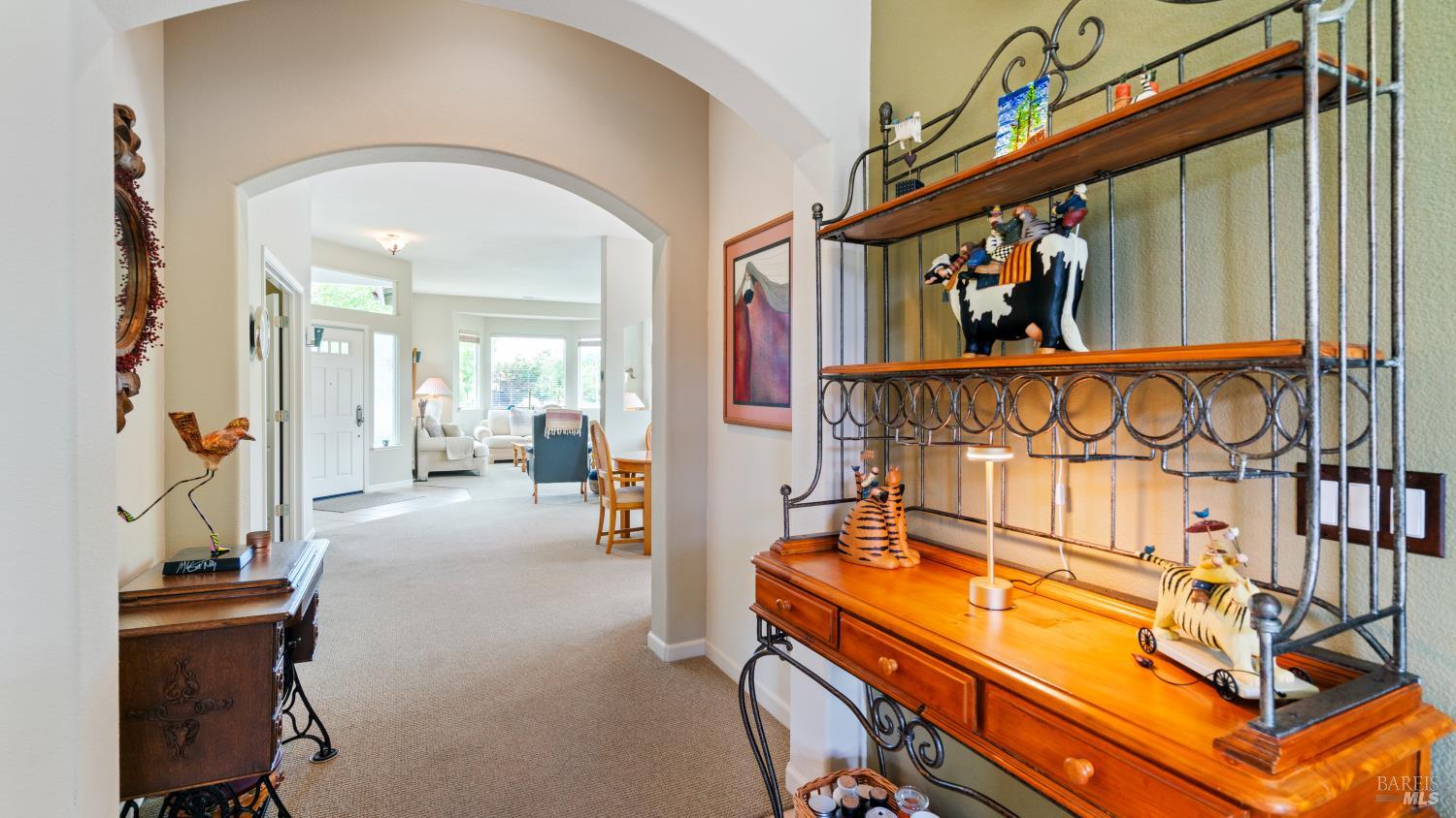 Detail Gallery Image 25 of 61 For 2001 Timberline Ln, Petaluma,  CA 94954 - 4 Beds | 2 Baths