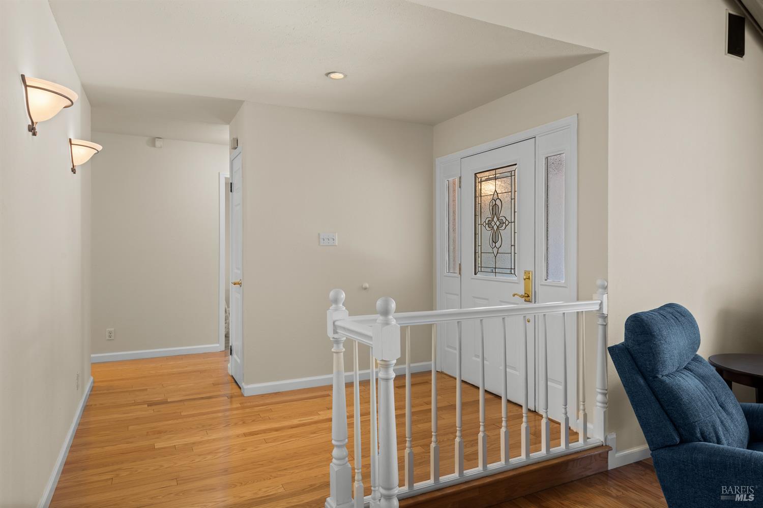 Detail Gallery Image 7 of 57 For 5968 Yerba Buena Rd, Santa Rosa,  CA 95409 - 3 Beds | 2 Baths