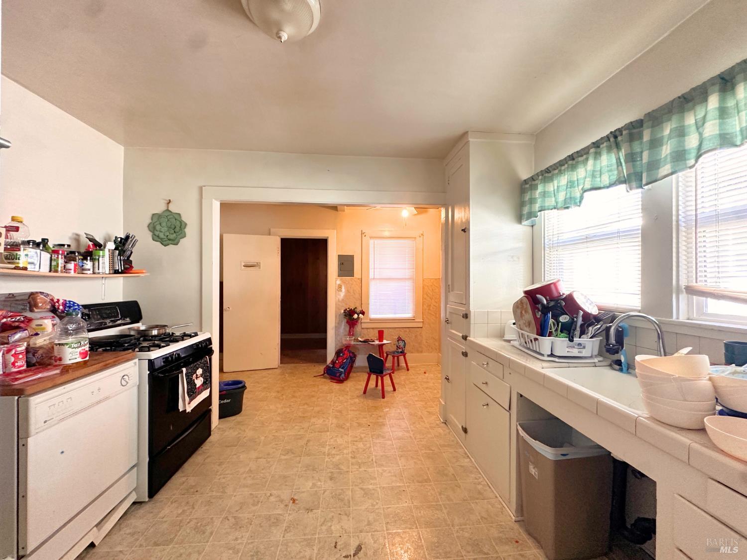 Detail Gallery Image 27 of 28 For 1126 Delaware St, Fairfield,  CA 94533 - 3 Beds | 2 Baths