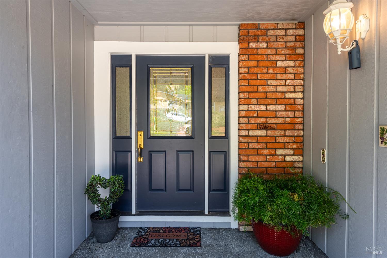Detail Gallery Image 5 of 57 For 5968 Yerba Buena Rd, Santa Rosa,  CA 95409 - 3 Beds | 2 Baths