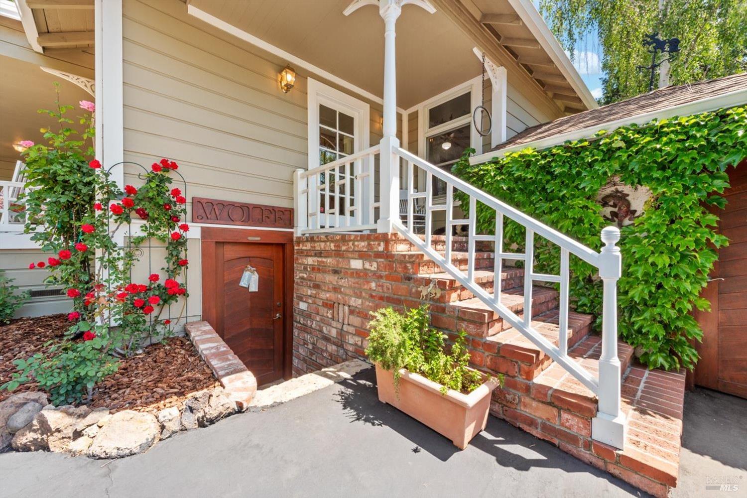 Detail Gallery Image 79 of 88 For 2297 1st Ave, Napa,  CA 94558 - 3 Beds | 3 Baths