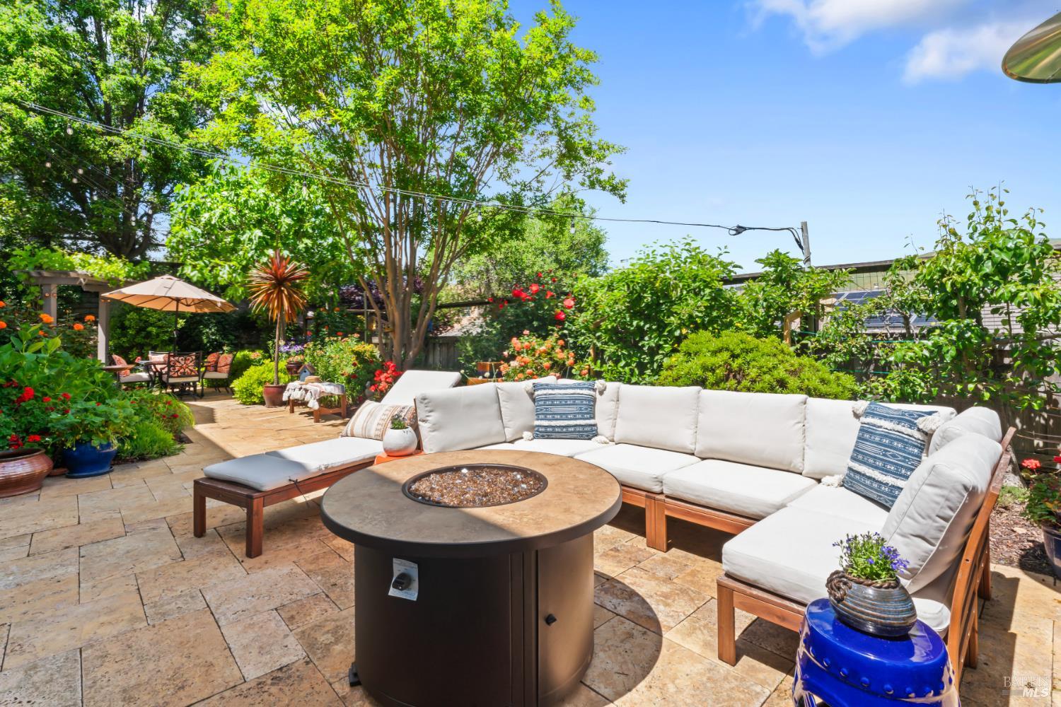 Detail Gallery Image 56 of 66 For 1261 Landmark Dr, Vallejo,  CA 94591 - 6 Beds | 4 Baths