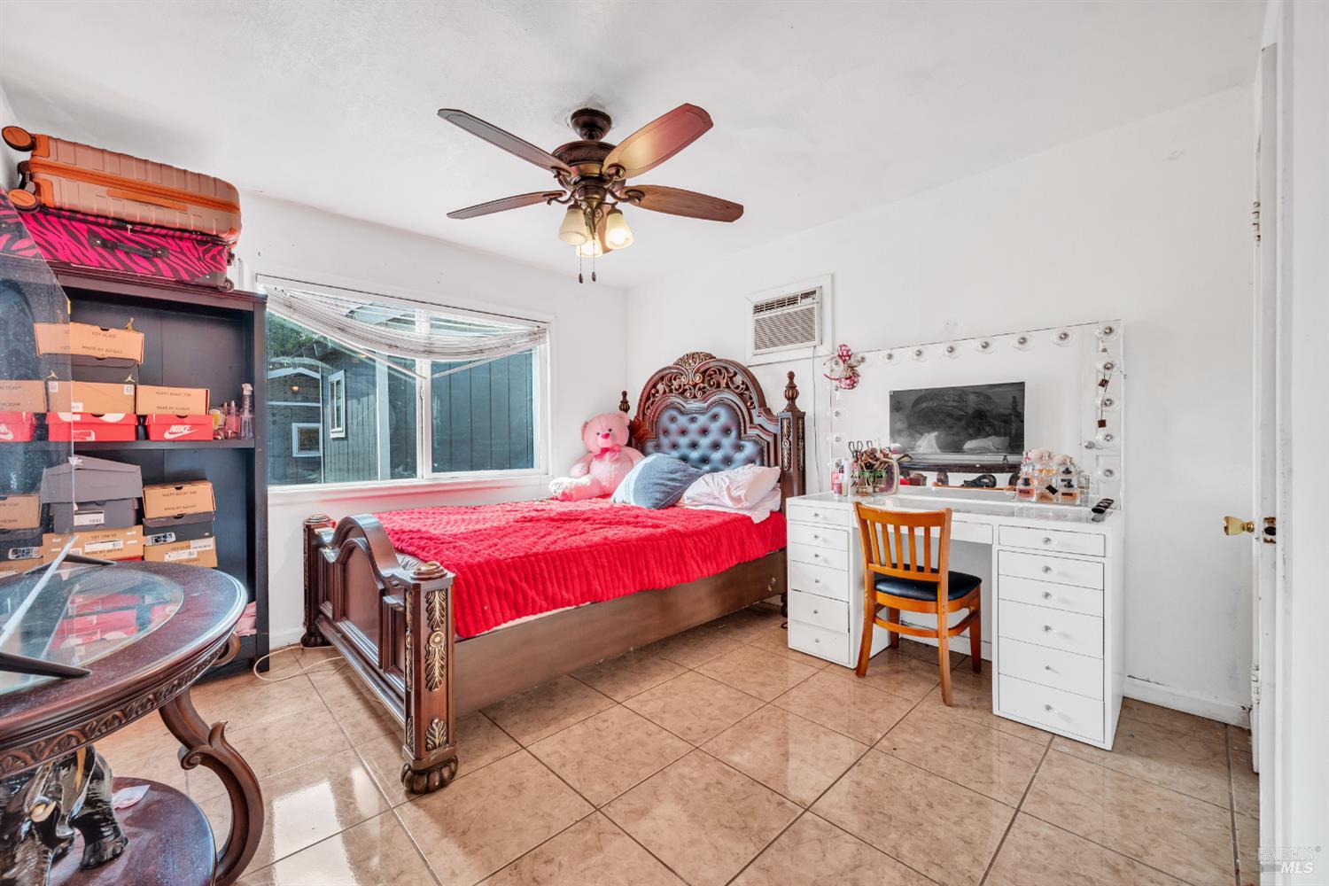 Detail Gallery Image 15 of 38 For 124 Jimno Ave, Pittsburg,  CA 94565 - 2 Beds | 1 Baths