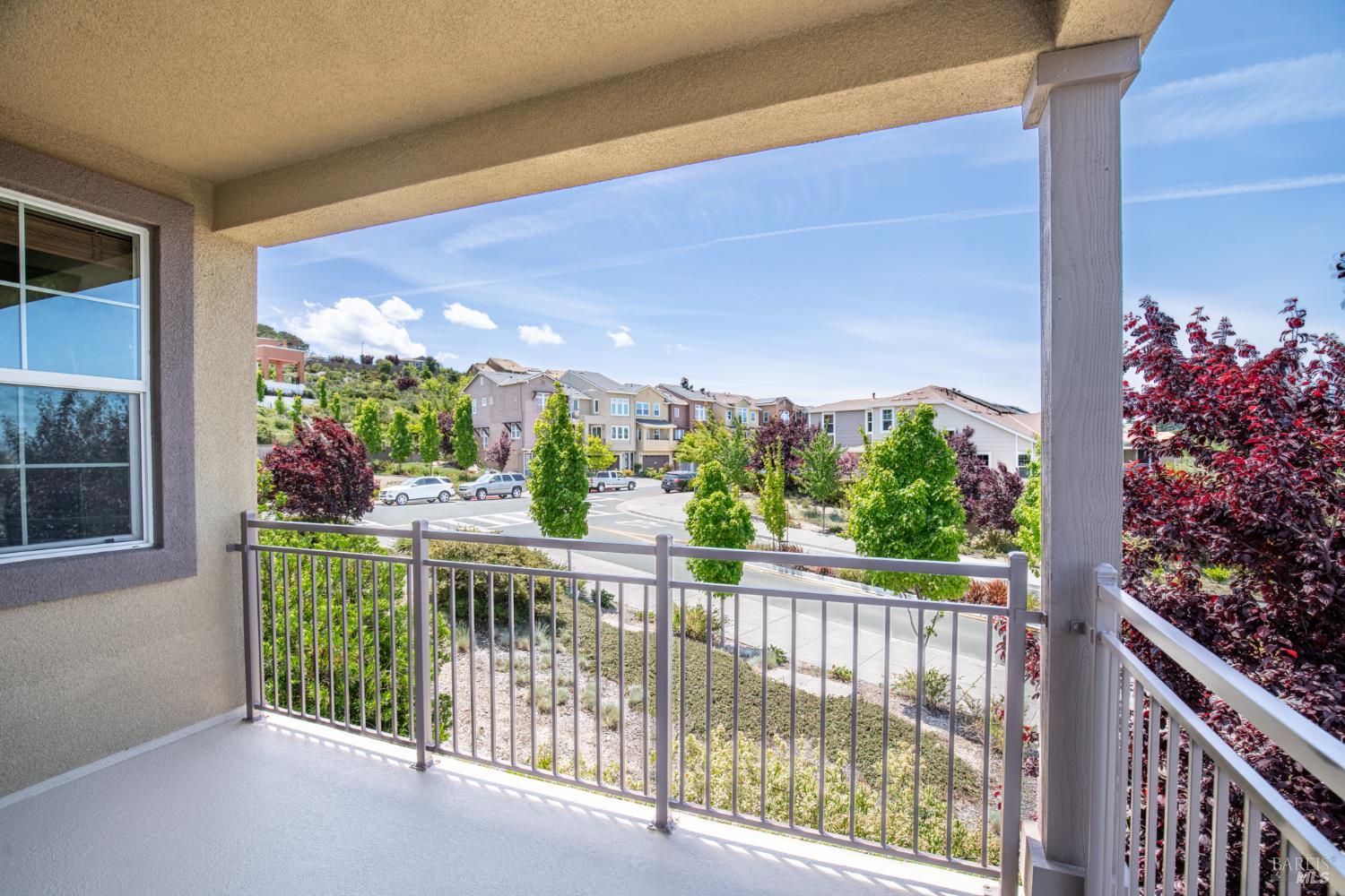 Detail Gallery Image 14 of 50 For 428 Jacquelyn Ln, Petaluma,  CA 94952 - 3 Beds | 2/1 Baths