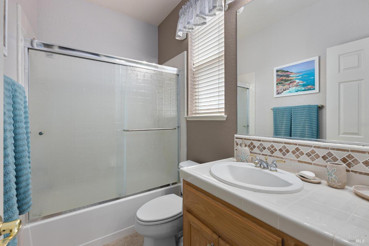 Detail Gallery Image 33 of 53 For 507 Topeka Ln, Vacaville,  CA 95687 - 5 Beds | 4 Baths