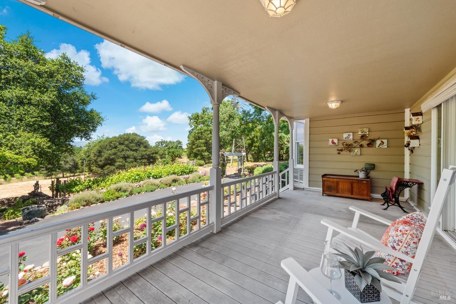 Detail Gallery Image 48 of 88 For 2297 1st Ave, Napa,  CA 94558 - 3 Beds | 3 Baths