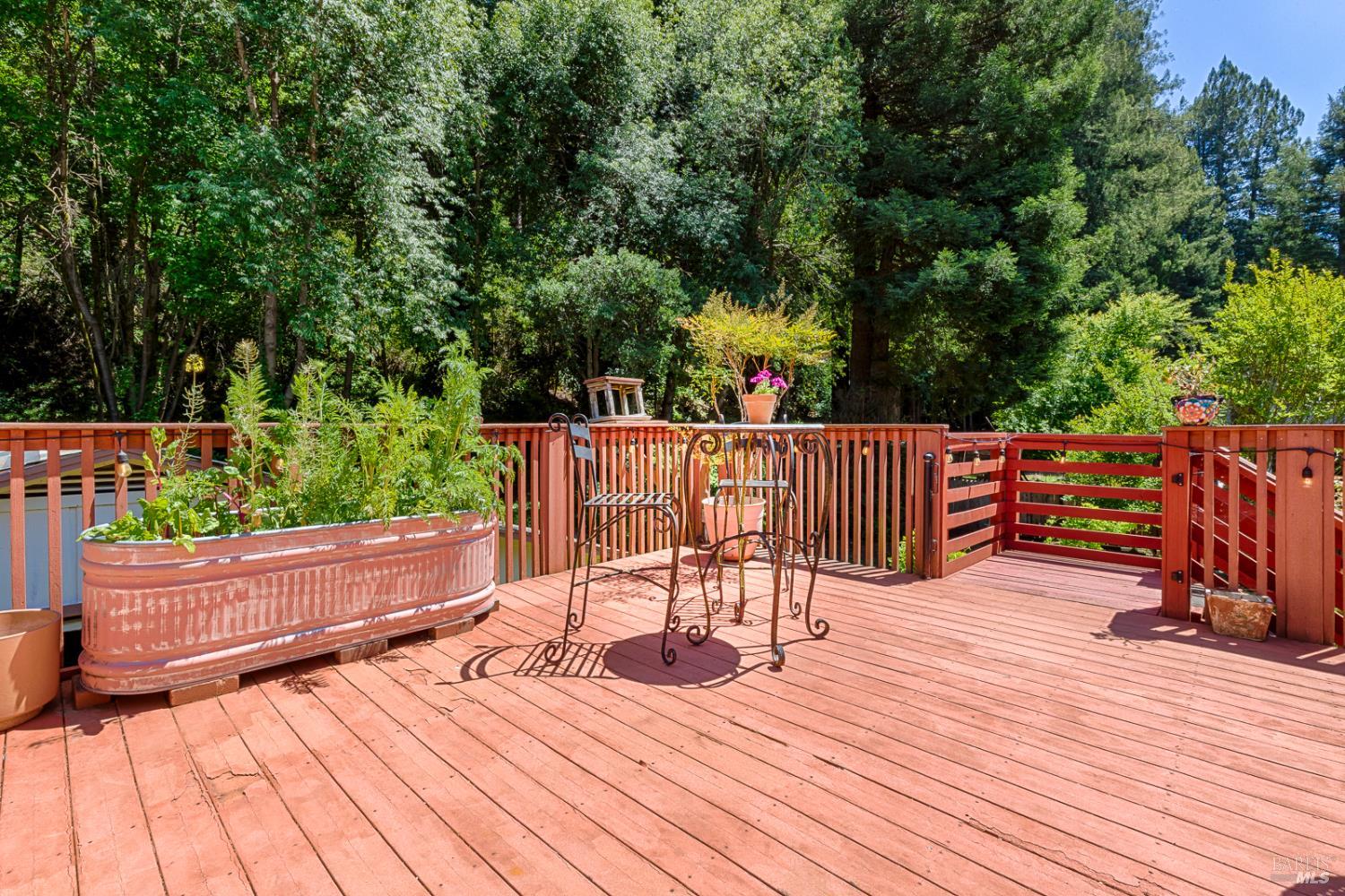 Detail Gallery Image 6 of 70 For 20215 Willow Rd, Monte Rio,  CA 95462 - 2 Beds | 2 Baths
