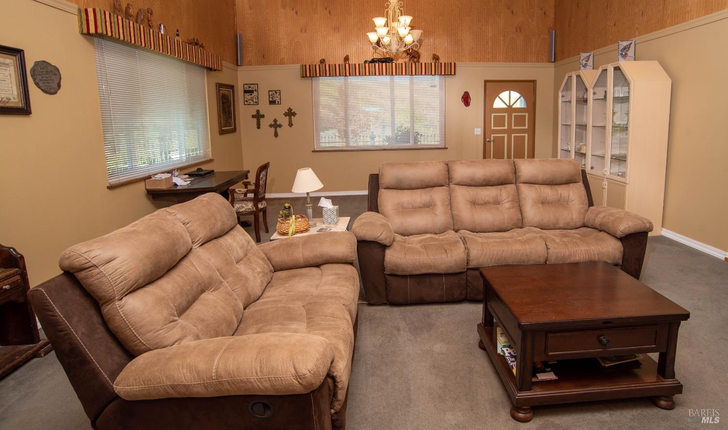 Detail Gallery Image 21 of 96 For 10507 Witter Springs Rd, Witter Springs,  CA 95493 - 4 Beds | 4/1 Baths