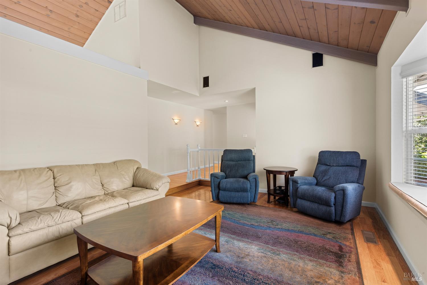 Detail Gallery Image 9 of 57 For 5968 Yerba Buena Rd, Santa Rosa,  CA 95409 - 3 Beds | 2 Baths