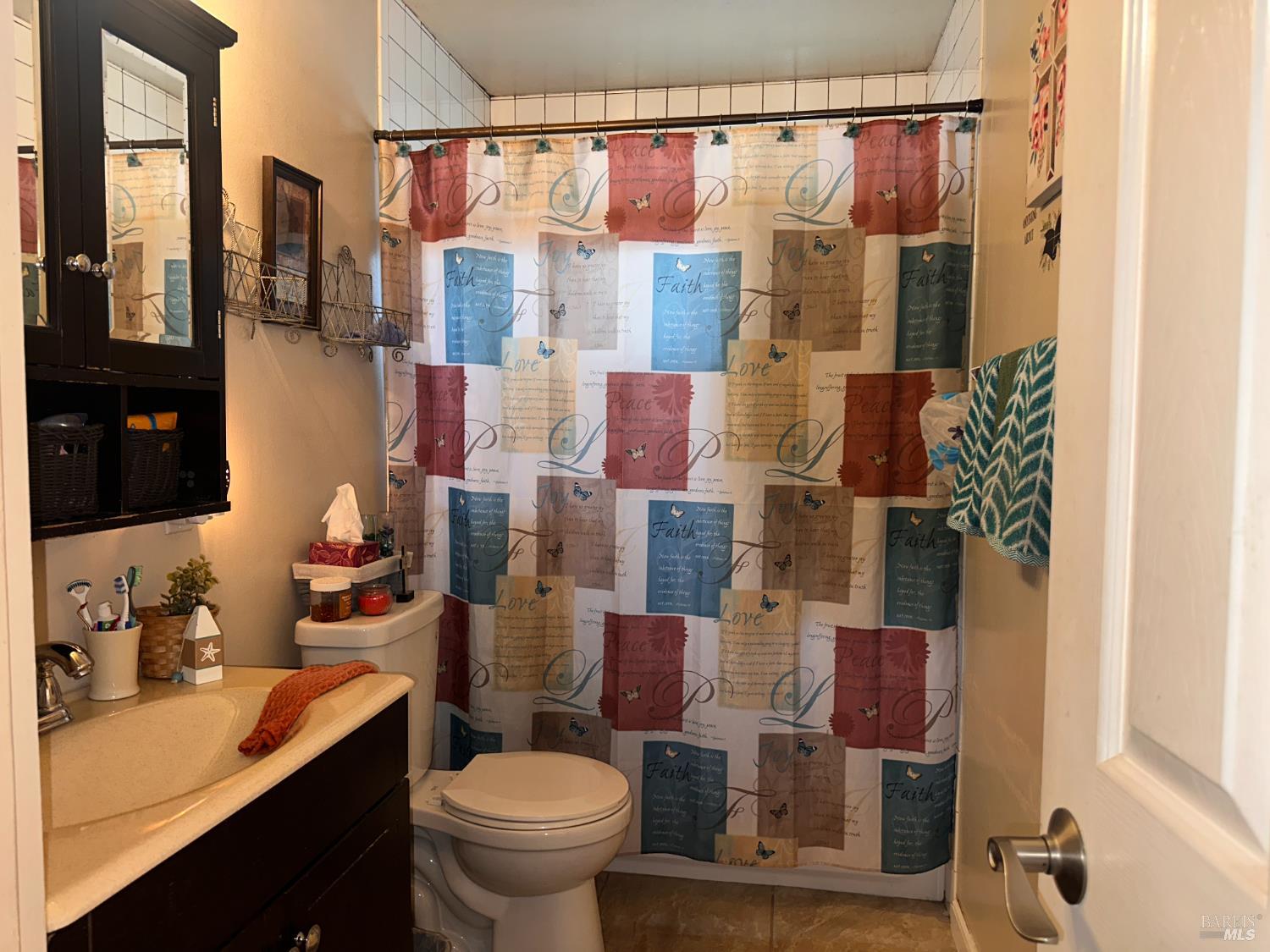 Detail Gallery Image 9 of 17 For 221 Evans Ave, Vallejo,  CA 94590 - 2 Beds | 1 Baths
