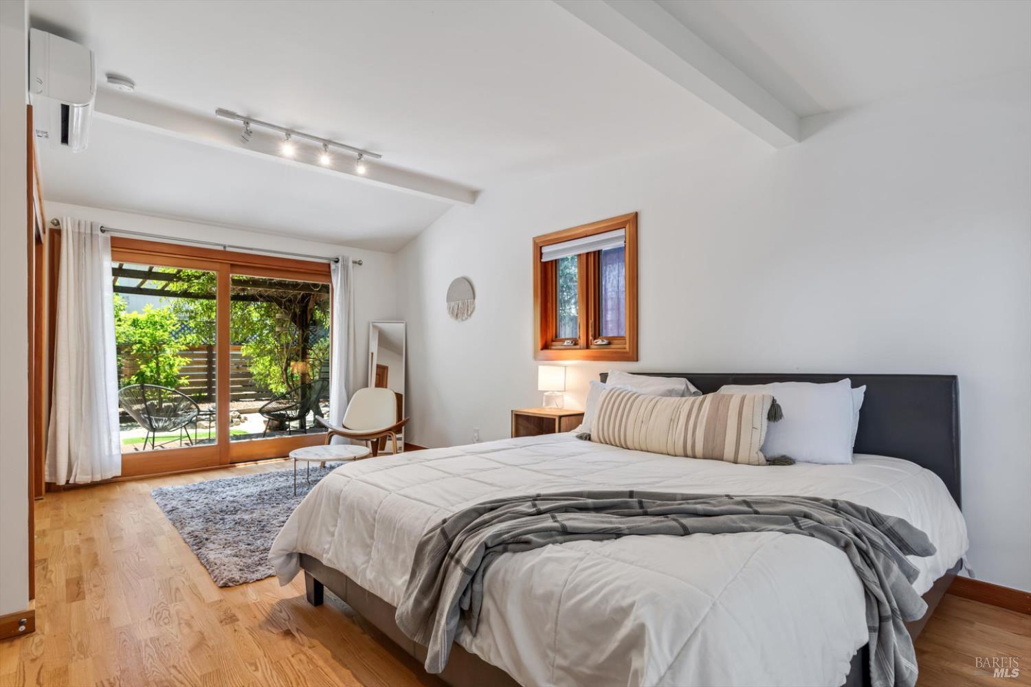 Detail Gallery Image 27 of 32 For 10 Waldruhe Hts, Glen Ellen,  CA 95442 - 2 Beds | 2 Baths