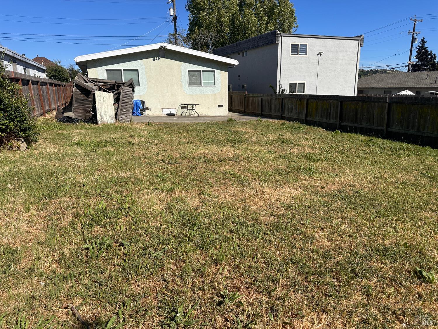 Detail Gallery Image 12 of 17 For 221 Evans Ave, Vallejo,  CA 94590 - 2 Beds | 1 Baths