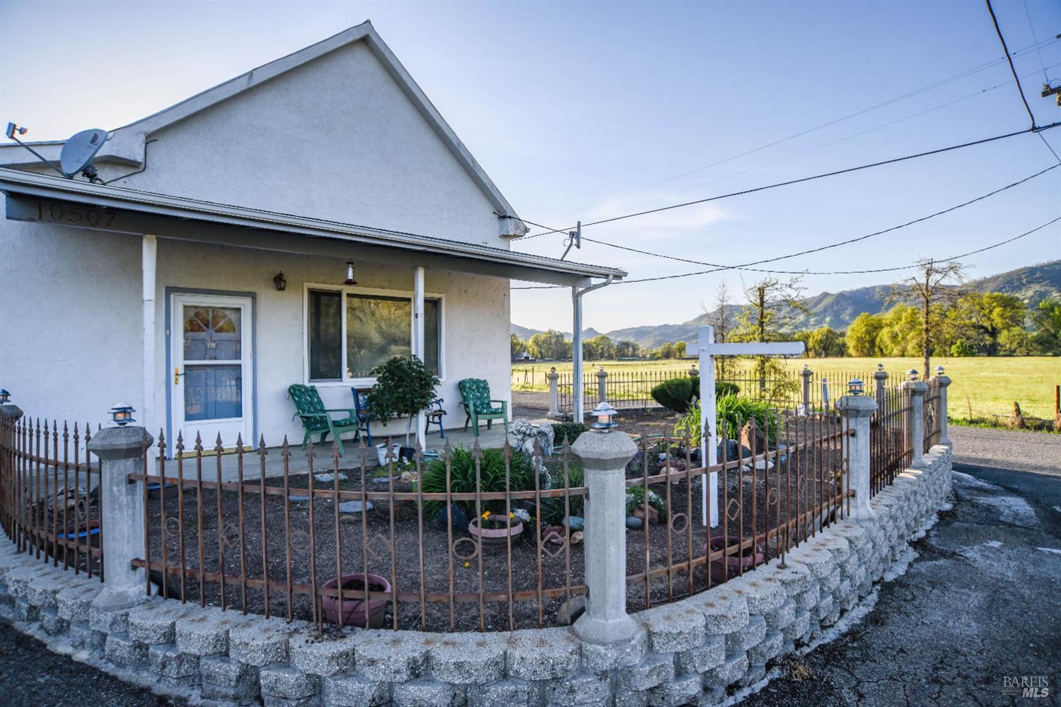 Detail Gallery Image 56 of 96 For 10507 Witter Springs Rd, Witter Springs,  CA 95493 - 4 Beds | 4/1 Baths