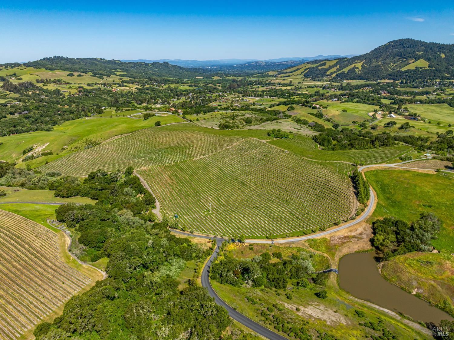Detail Gallery Image 4 of 52 For 4560 Sonoma Mountain Rd, Santa Rosa,  CA 95404 - – Beds | – Baths