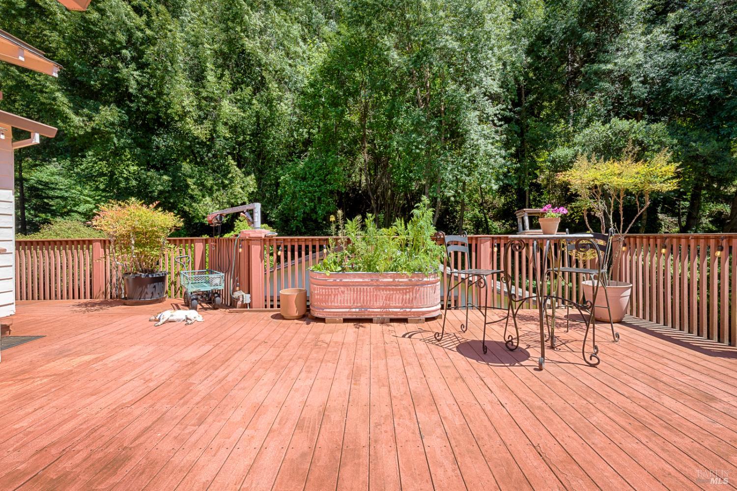 Detail Gallery Image 8 of 70 For 20215 Willow Rd, Monte Rio,  CA 95462 - 2 Beds | 2 Baths